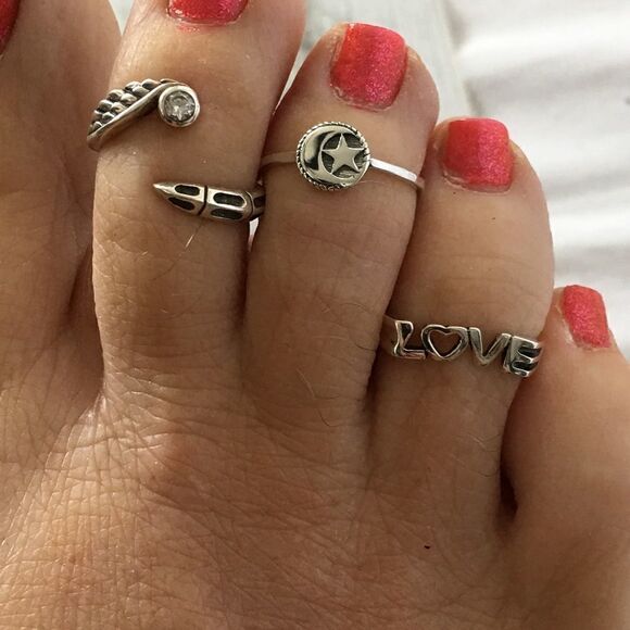 Sterling Silver Moon and Star Toe Ring Midi Ring - Picture 4 of 6